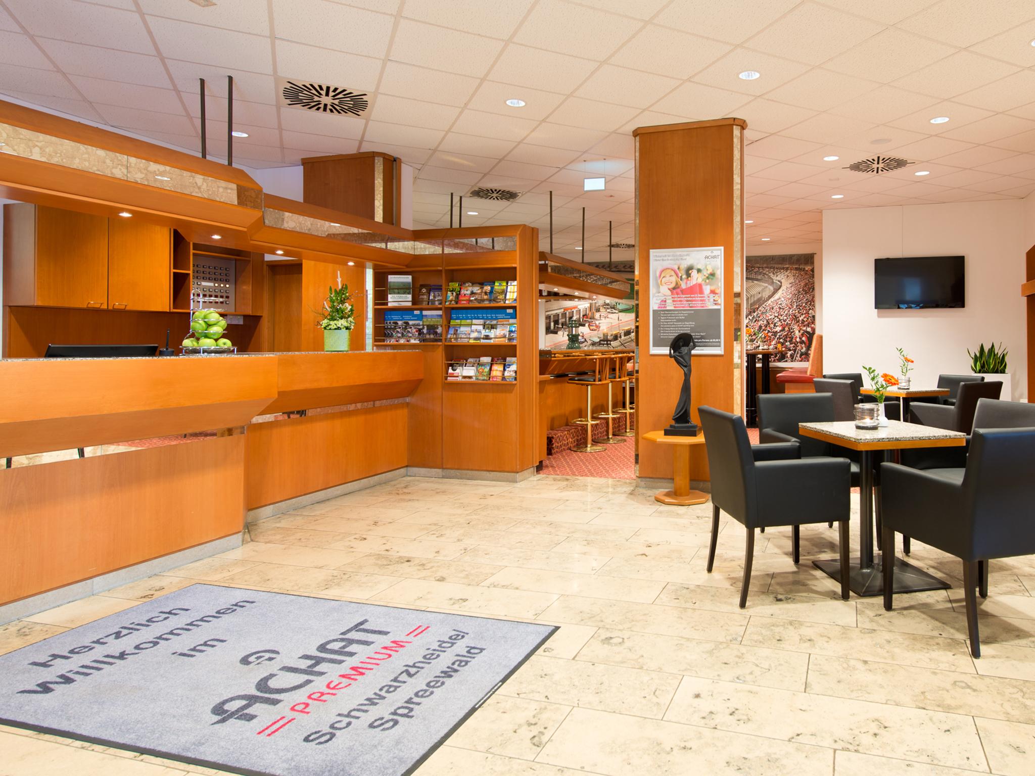 Achat Hotel Schwarzheide Lausitz Zewnętrze zdjęcie