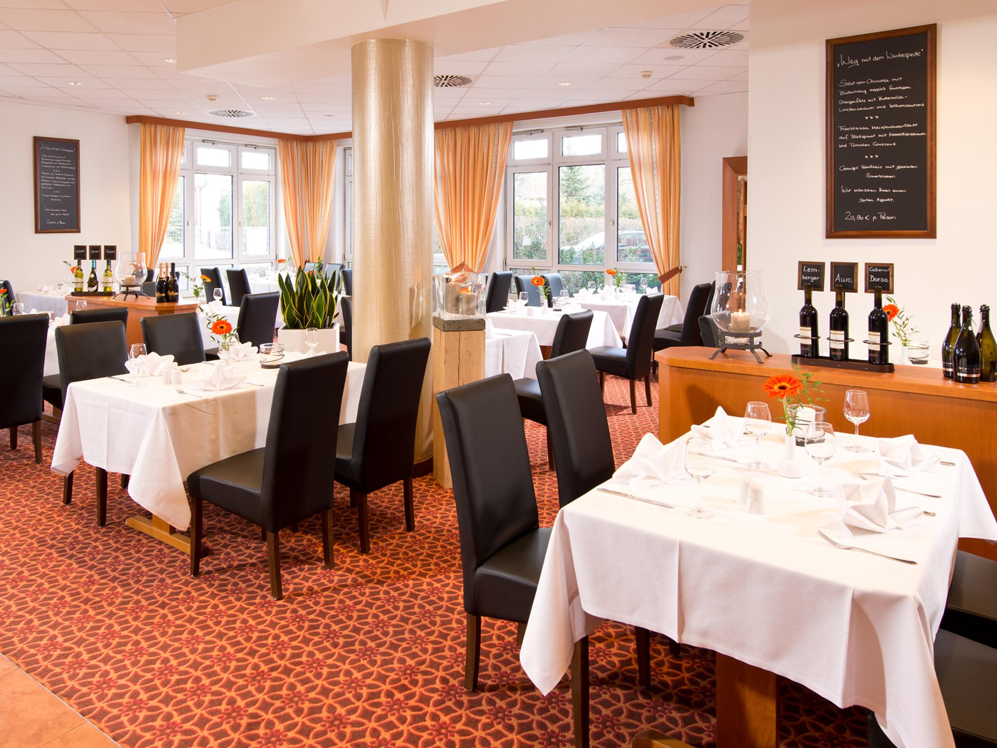 Achat Hotel Schwarzheide Lausitz Zewnętrze zdjęcie
