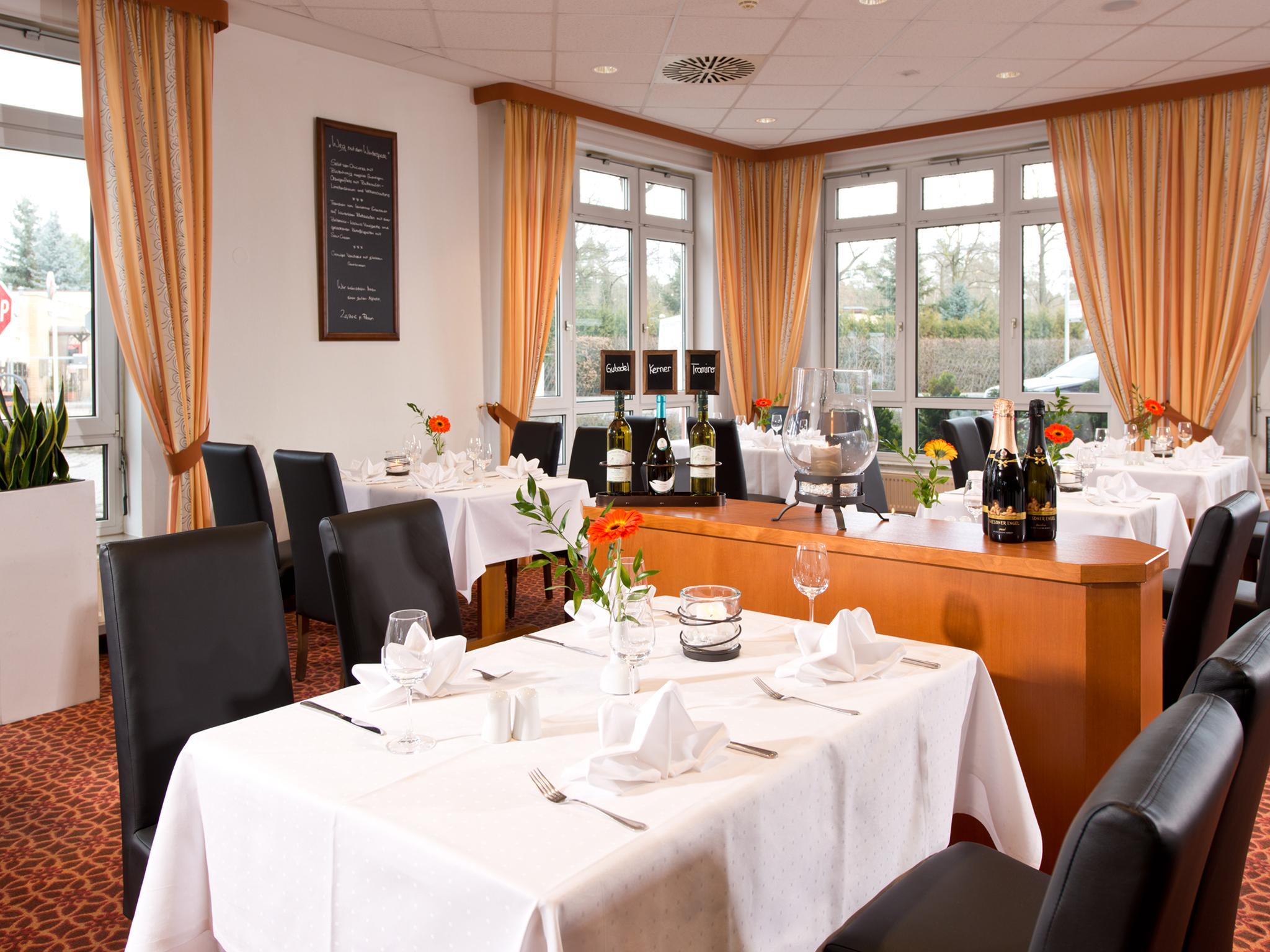 Achat Hotel Schwarzheide Lausitz Zewnętrze zdjęcie