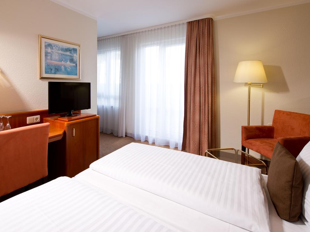 Achat Hotel Schwarzheide Lausitz Zewnętrze zdjęcie